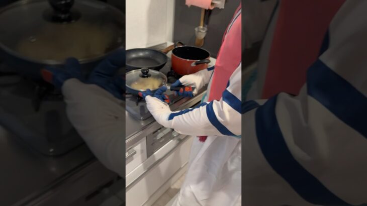 猗窩座殿にご飯作らせたよ⭐️#鬼滅の刃 #童磨 #猗窩座 #コスプレ #声真似